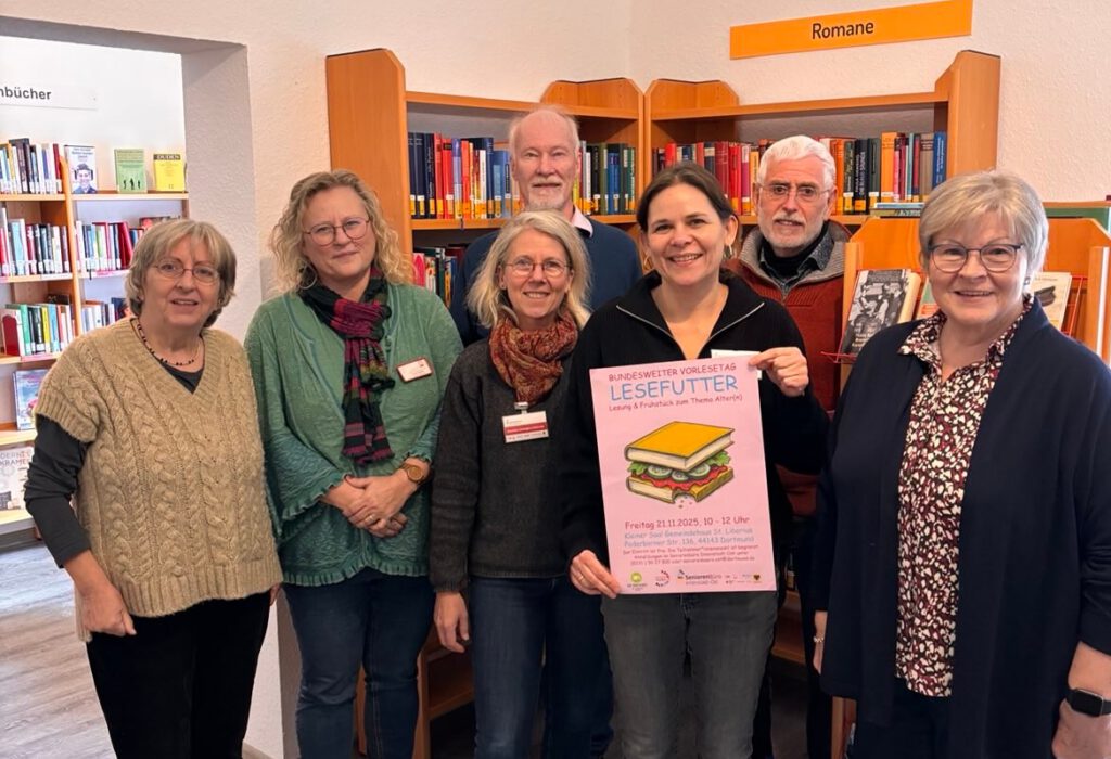 Lesefrühstück „Lesefutter“ begeistert: Texte zum Schmunzeln, Nachdenken und Austauschen, Foto: Seniorenbüro Innenstadt-Ost
